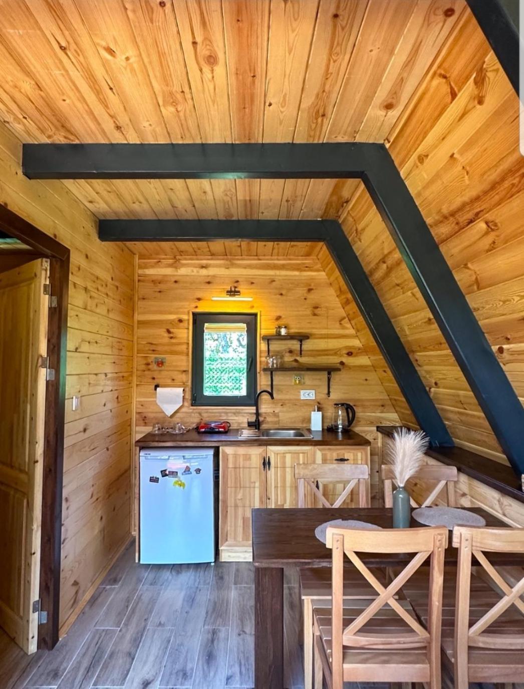 Teona Kartepe Bungalov Exterior foto